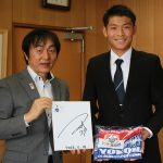 「期待に応えたい」J1横浜M・町野選手が市長表敬 伊賀