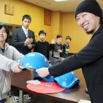 地元音楽教室がつばさ学園に遊具贈呈 名張市