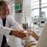 かたやきソフトを試験販売 名張市の小中学生提案