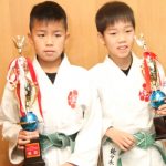 日本拳法 優勝と3位の小学生2人が結果報告 伊賀市