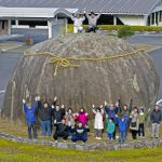 長寿岩のしめ縄かけ 有志により復活 山添村