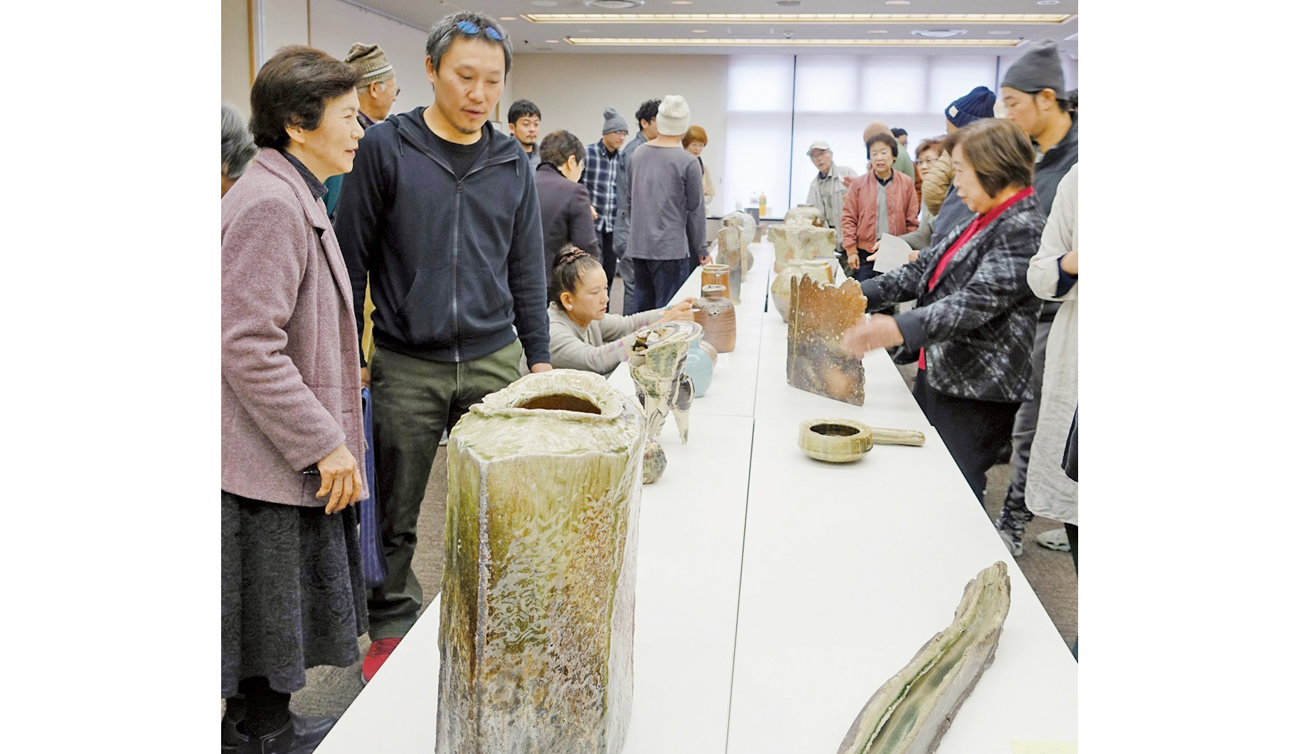 陶と花のコラボ展 1月11日から13日まで | 【伊賀タウン情報 YOU】