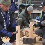 ヒノキ切り出し調製 東大寺・お水取りのたいまつ 名張で