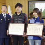 コンビニで特殊詐欺被害防いだ2人 名張署が感謝状