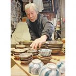 食器一筋 伊賀での初個展 室川嗣夫さん 17日まで