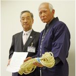 上小波田地区の「火縄づくり」 名張市無形民俗文化財に指定
