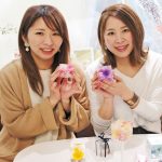 姉妹で魅力広めたい インテリア雑貨クリスタルアートリウム