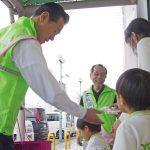 男女共同参画推進 名張で街頭啓発