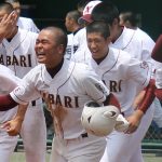 名張、タイブレーク制す 名張青峰はコールド勝ち 高校野球