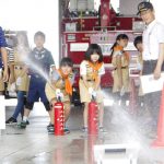 夏休みに防災知識学ぶ 名張市の小学生