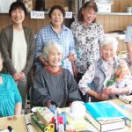 空き店舗を集い場に 「さろんとこや」