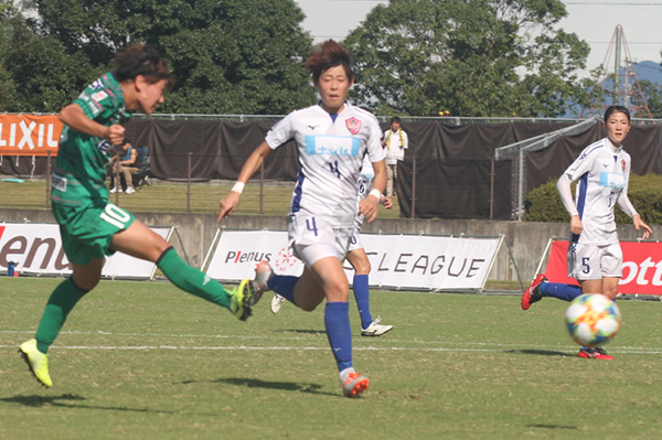 くノ一地元で完勝　残留決める　ノジマに3‐0　なでしこ1部