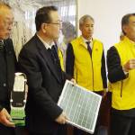 ソーラー式誘導灯を寄贈 名張市内15地域に 地元ライオンズクラブ