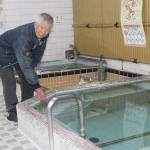 働く83歳年男 名張唯一の銭湯 新町温泉守る脇本さん
