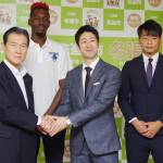 ランポーレ三重の上田新GM兼監督 名張市長を表敬訪問