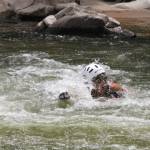 消防署員が水難救助訓練 伊賀市の岩倉峡で