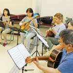 涼やかな音色 名張市のマンドリンサークル