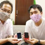 乗り越えよう「言葉の壁」学校で自動翻訳機が活躍 府中小