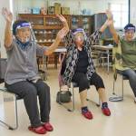 笑いヨガで前向きに活動 名張市のサロン