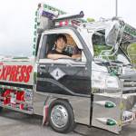 世界に1台 愛車はデコ軽トラ 伊賀市の稲林さん