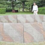 大スケール野外展示 彫刻家の大平さん 2日から城之越遺跡で
