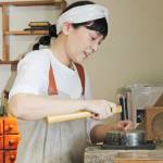 自由に表現 真鍮の“温かみ” 名張の平尾さん