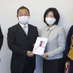 私募債活用し機器寄贈 名張の社福法人へ 百五銀行