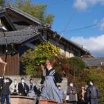 寒空に向け願いの矢 名張市滝之原で「若子祭」