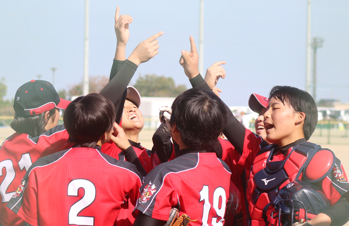 旋風 創部1年で全国出場 神村学園高伊賀 女子ソフト 伊賀タウン情報 You