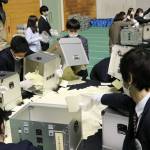 伊賀市議選 開票始まる 投票率は56・58%