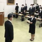 新規採用職員50人に辞令交付 名張市