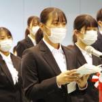 看護師目指し第一歩 17人が入学 名張の市立専門学校