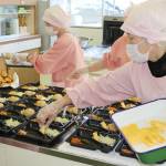 高齢者へ配食ボランティア 長瀬「ささゆり」