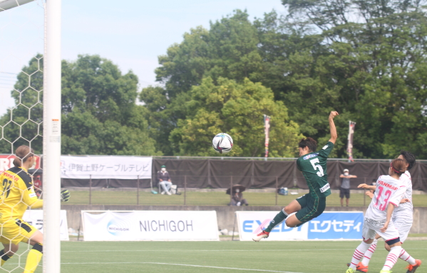 くノ一首位ターン　C大阪堺に3-2　終盤突き放す　なでしこ1部