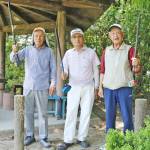グラウンドゴルフに汗流す トリオで元気87歳 名張・赤目の同好会で