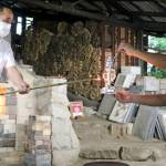 パラリンピック聖火 伊賀焼の窯元で採火式