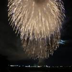 夜空に100発 新型コロナ終結願う打ち上げ花火 伊賀市で