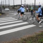 城東中の通学路で交通安全啓発 伊賀市