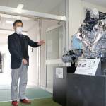 自動車に興味持って 高校へエンジンモデル貸与 名張・ボルグワーナー