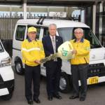 地元の交通安全協に寄贈 啓発用の軽貨物車2台 JAいがふるさと