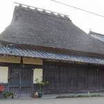 茅ぶき屋根の住川家住宅を国登録文化財に答申 名張市新田の初瀬街道