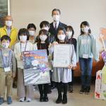 交通マナーのポスターとちらし ばりっ子会議が名張市に活用提言