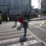 春の全国交通安全運動始まる 登校児童を保護誘導 15日まで