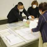 名張市長選、市議選 選管が立候補受付リハーサル 10日告示