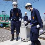 線路を閉鎖せよ 洪水備え可動式壁の操作訓練 伊賀市の上野遊水地