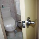 「助けて」自宅トイレで15時間恐怖 独り暮らし高齢女性閉じ込め 名張