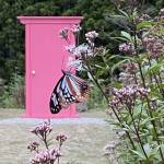 アサギマダラおいで フジバカマ畑に「どこでもドア」も 奈良県曽爾村