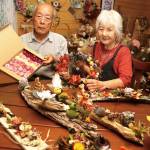 花と幸せに囲まれて 工房で作品づくり 伊賀・新田さん