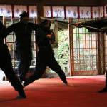 忍術演舞を黒党まつりで奉納 伊賀市の敢国神社で