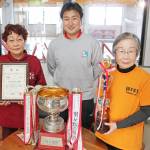 水泳・東海マスターズ優勝 伊賀の2人が大会新 「皆の励みに」